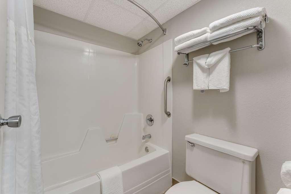 Quality Inn Easton