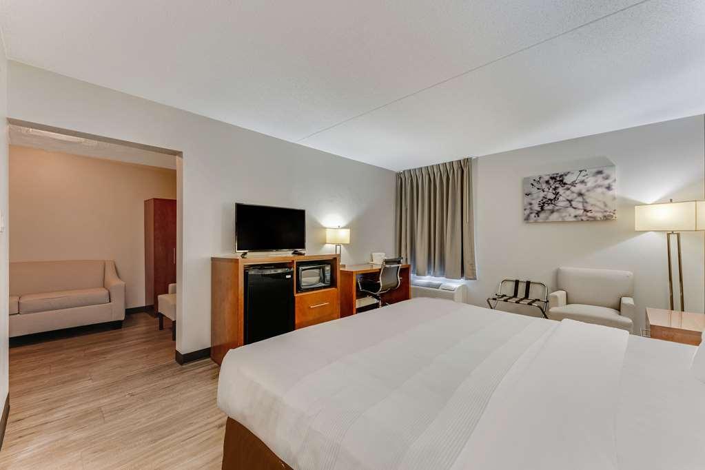 Quality Inn 2*